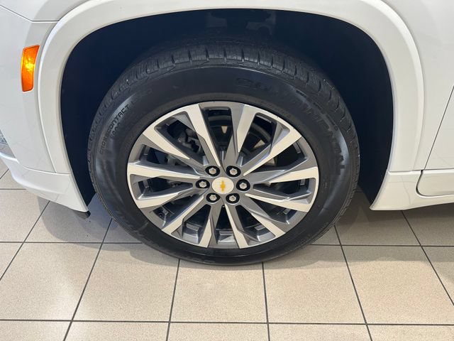 Used 2023 Chevrolet Traverse Premier w/ LPO, Floor Liner Package AWD/4WD image 31