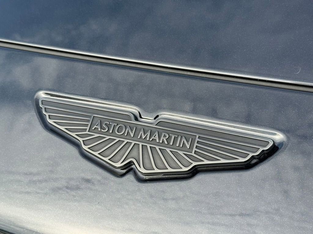 New 2026 Aston Martin DBX 707 image 7