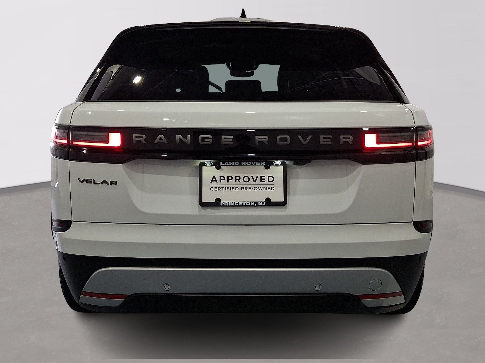 Certified 2026 Land Rover Range Rover Velar S AWD/4WD image 5