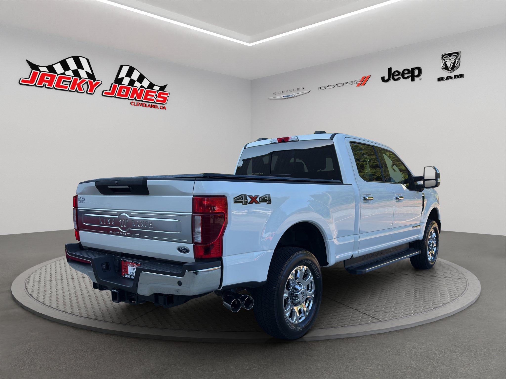 Used 2022 Ford F350 King Ranch w/ Chrome Package AWD/4WD image 8