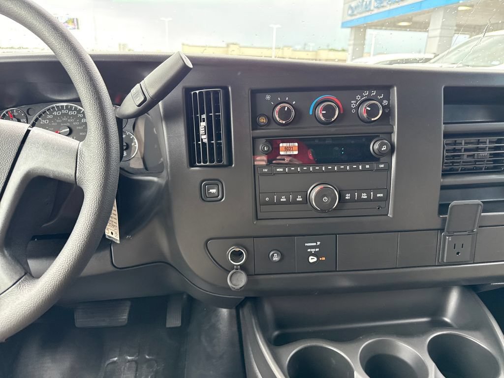 New 2026 Chevrolet Express 3500 Extended w/ Driver Convenience Package RWD image 21