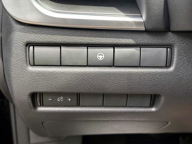 Certified 2022 Nissan Rogue SV AWD/4WD image 18