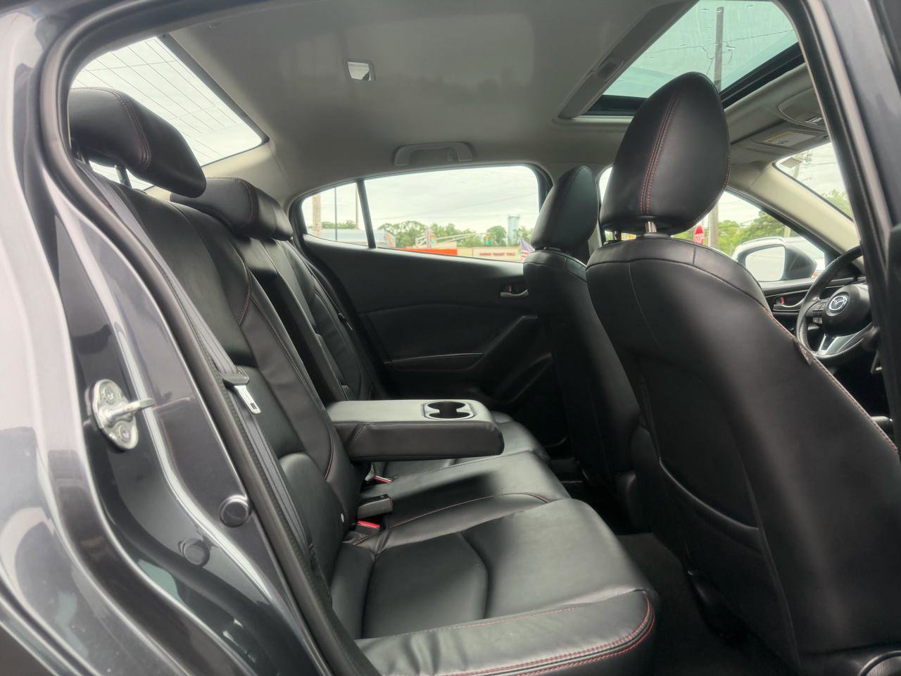 Used 2014 MAZDA MAZDA3 i Grand Touring FWD image 24