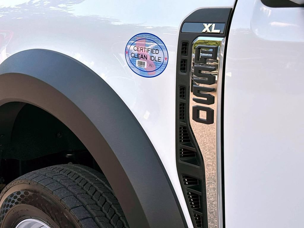 Used 2024 Ford F550 4x4 Regular Cab Super Duty w/ Snow Plow Prep Package image 9