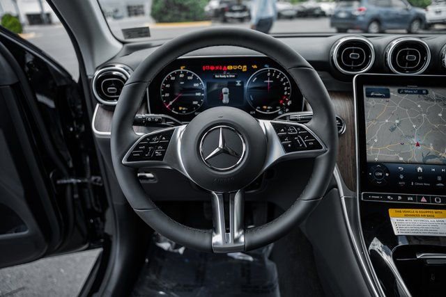 New 2025 Mercedes-Benz GLC 350e 4MATIC image 28