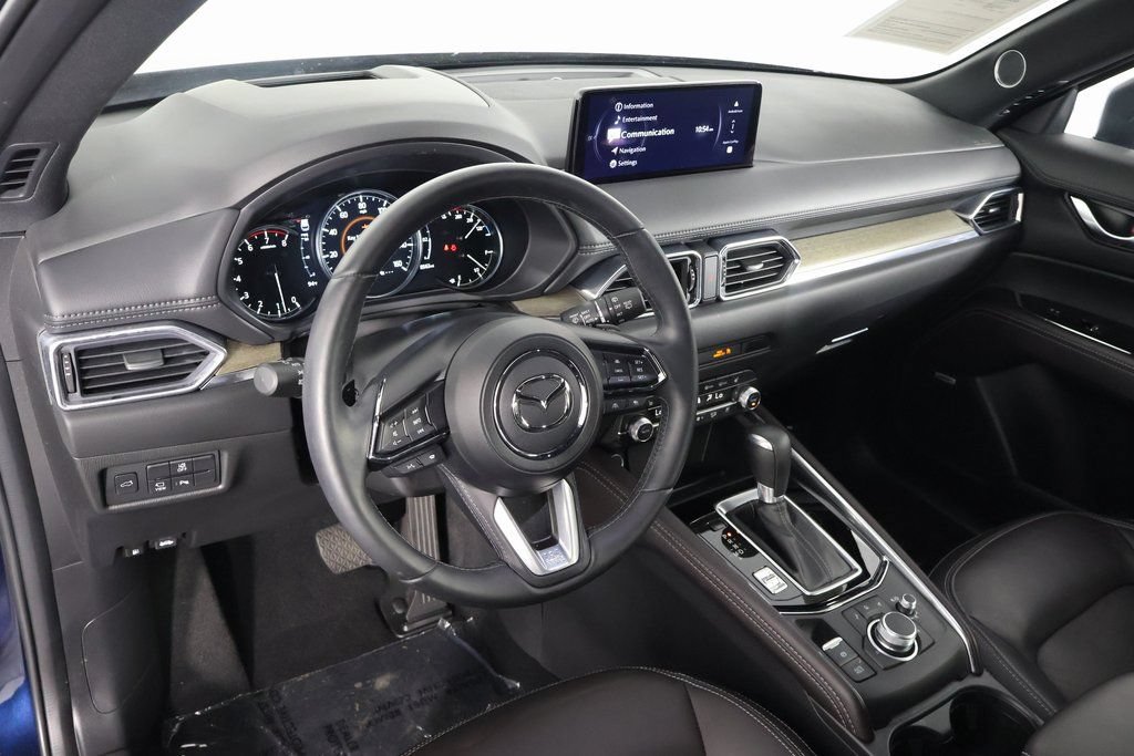 Used 2025 MAZDA CX-5 Signature AWD/4WD image 8