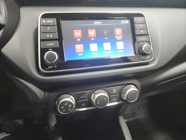 Used 2024 Nissan Kicks S image 25