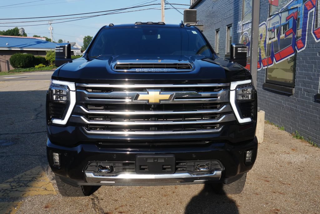 Used 2024 Chevrolet Silverado 2500 High Country AWD/4WD image 35