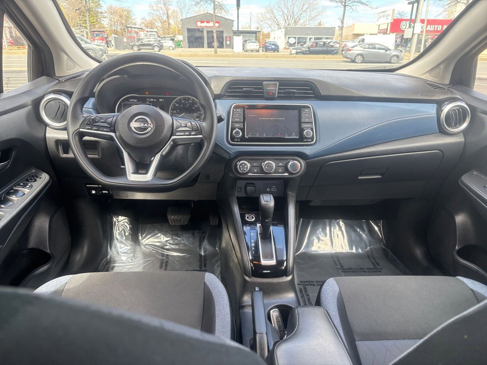 Used 2025 Nissan Versa SV FWD image 31