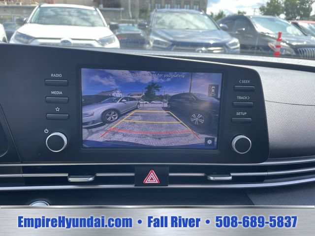 Used 2023 Hyundai Elantra SEL FWD image 19