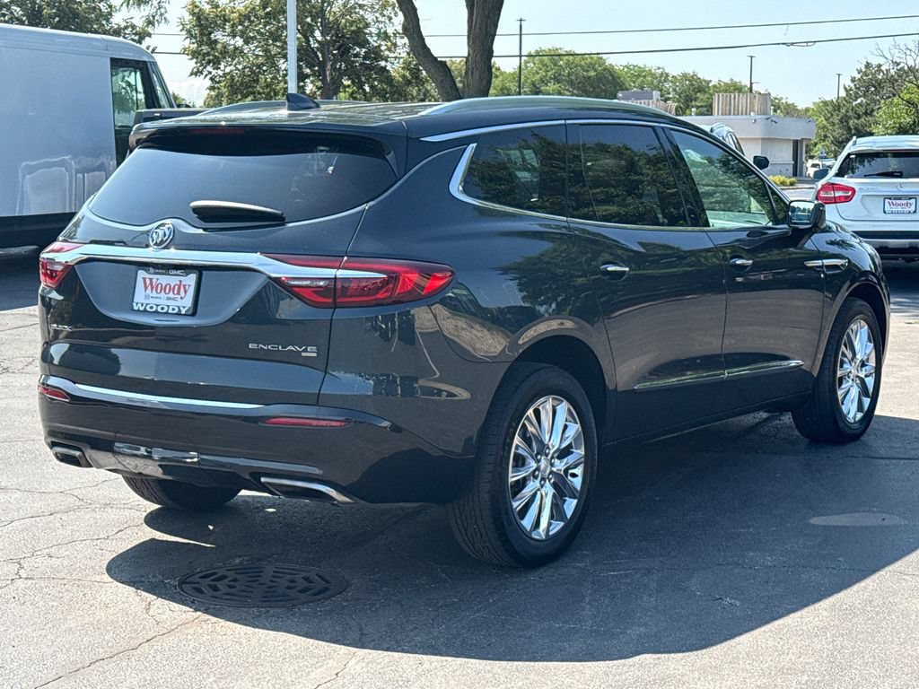 Certified 2018 Buick Enclave Premium w/ Experience Buick Package AWD/4WD image 8