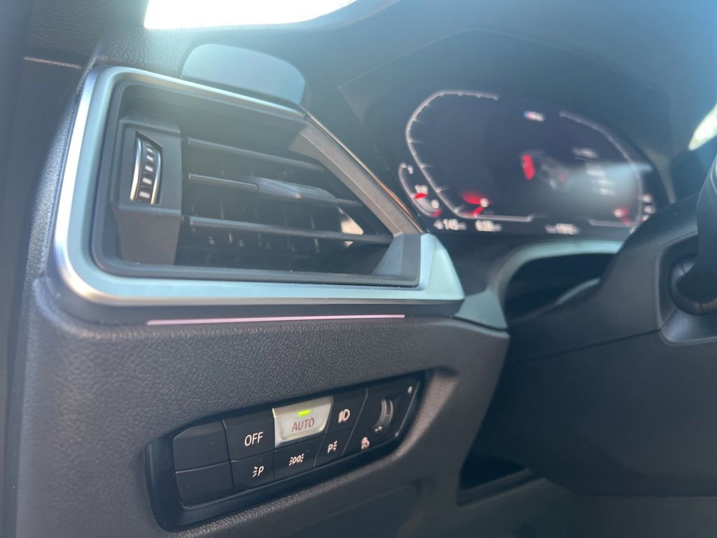 Used 2022 BMW M4 xDrive Competition w/ Executive Package AWD/4WD image 18