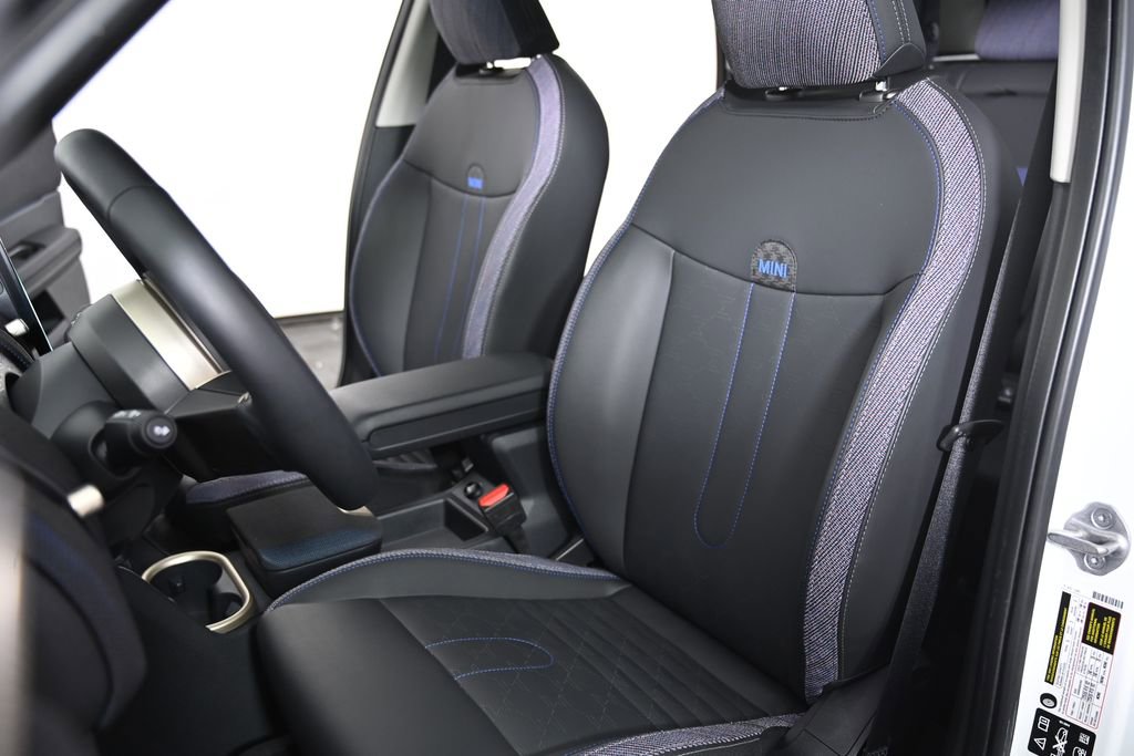 Used 2025 MINI Cooper Countryman S image 32