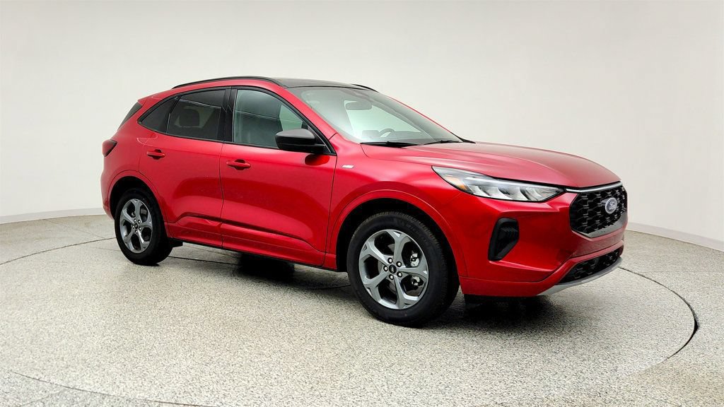 Used 2024 Ford Escape ST-Line AWD/4WD image 3