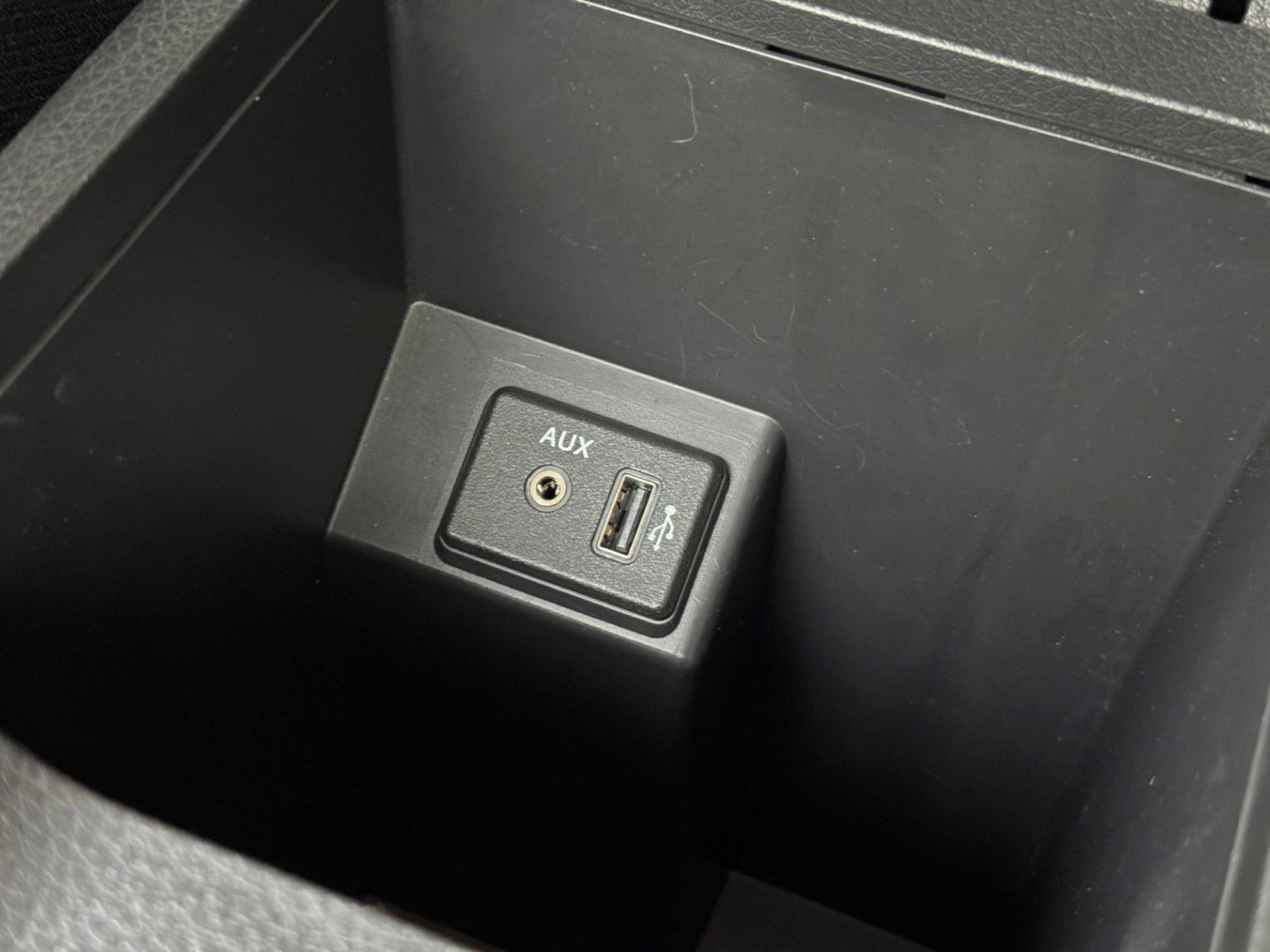 Used 2018 Nissan Sentra S image 27