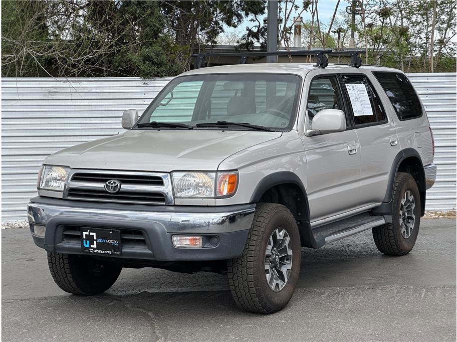 Used 2000 Toyota 4Runner SR5 image 6