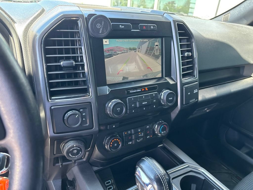 Used 2017 Ford F150 XLT w/ Equipment Group 302A Luxury AWD/4WD image 10