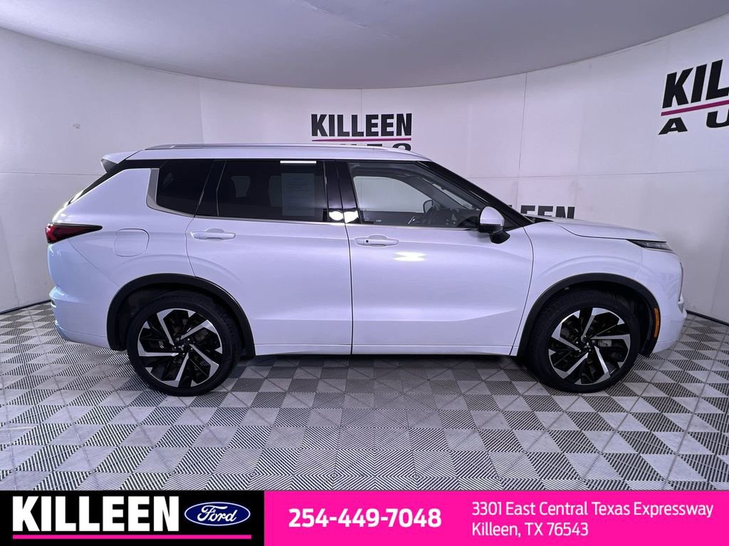 Used 2022 Mitsubishi Outlander SEL image 9