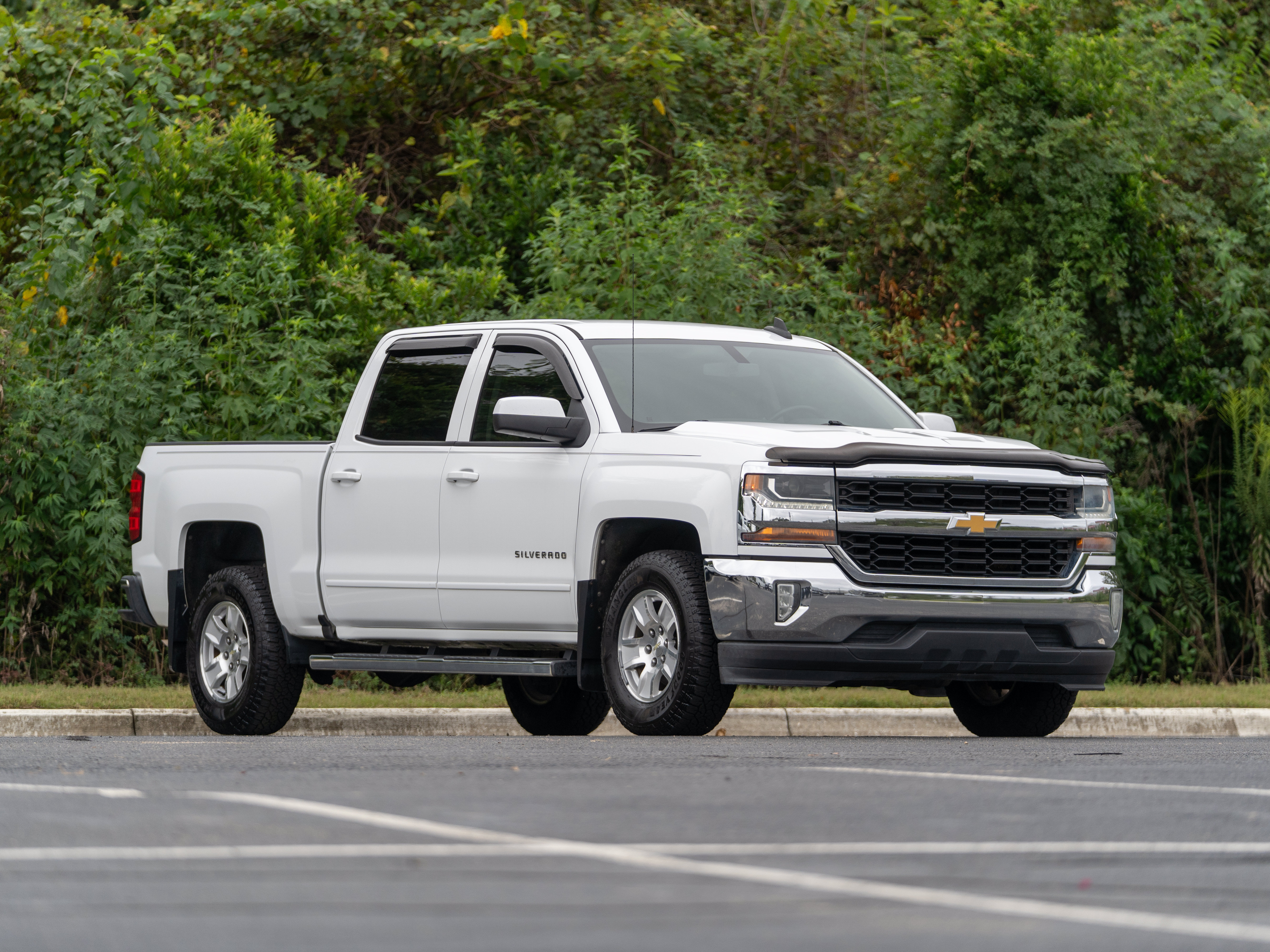 Used 2017 Chevrolet Silverado 1500 LT w/ All Star Edition RWD image 36