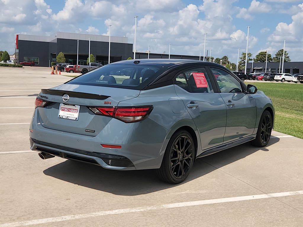 Used 2025 Nissan Sentra SR w/ Midnight Edition FWD image 5
