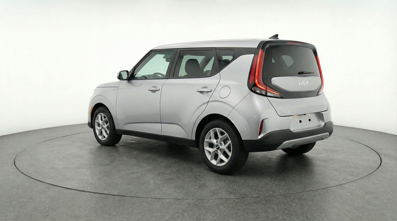 Used 2025 Kia Soul LX w/ LX Technology Package image 6