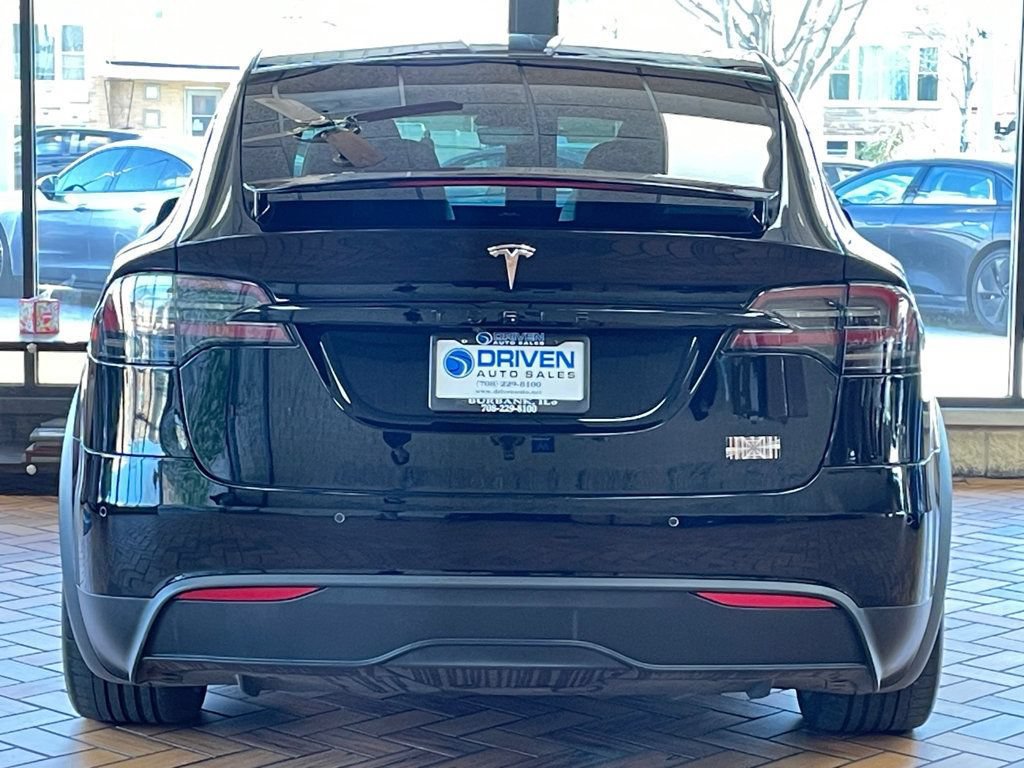 Used 2022 Tesla Model X Plaid AWD/4WD image 10