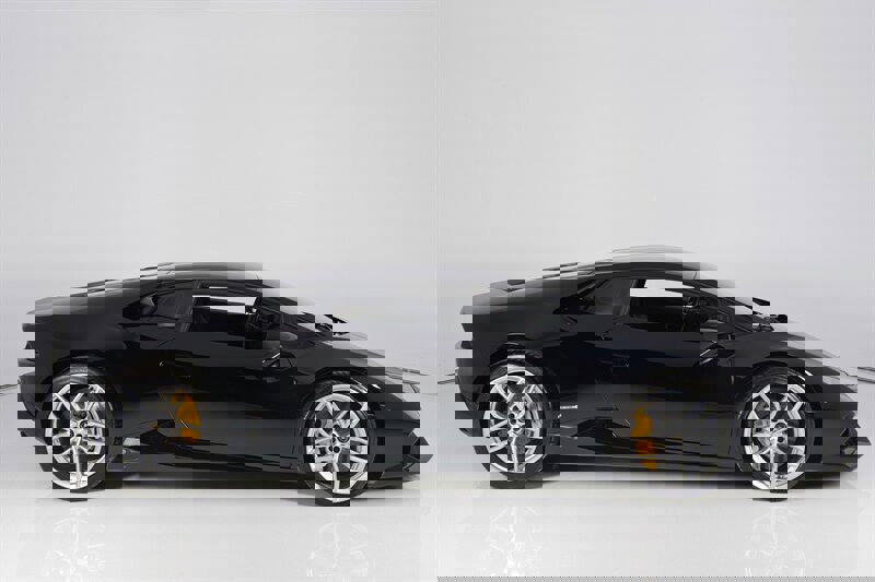 Used 2015 Lamborghini Huracan LP 610-4 AWD/4WD image 10