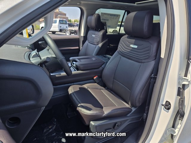 New 2027 Ford Expedition Platinum w/ Platinum Ultimate Package AWD/4WD image 7