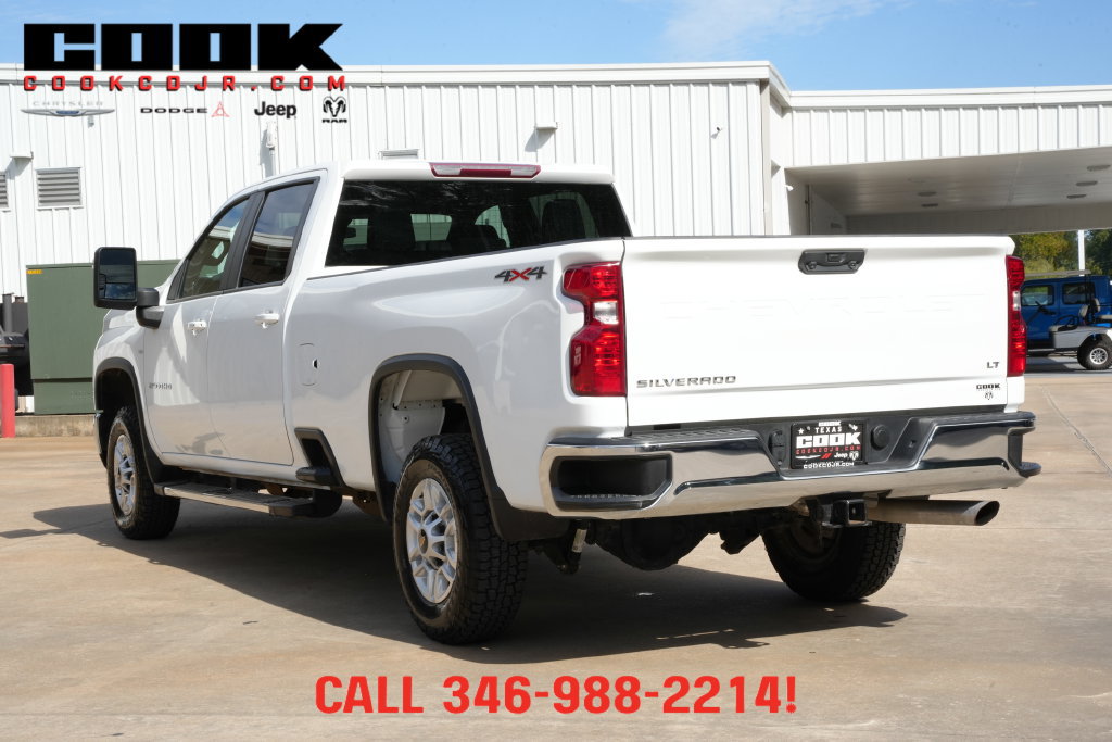 Used 2025 Chevrolet Silverado 2500 LT w/ Convenience Package AWD/4WD image 3