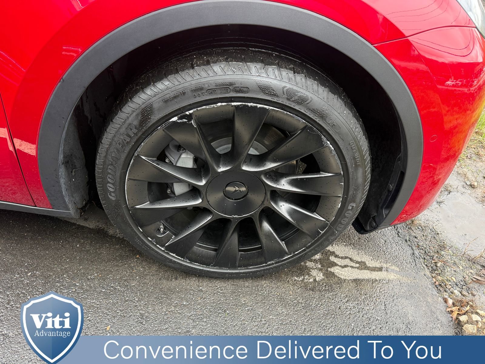Used 2021 Tesla Model Y Long Range AWD/4WD image 14