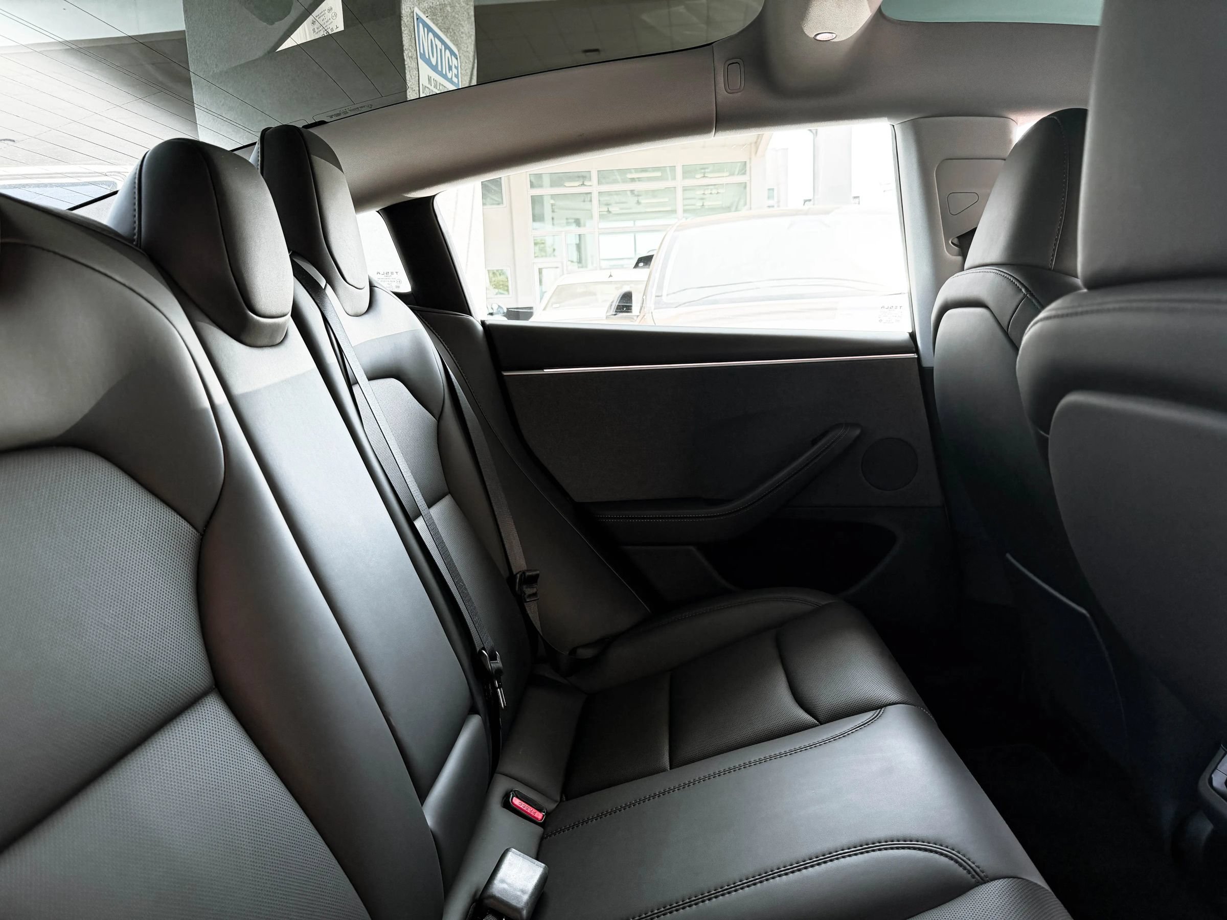 Used 2025 Tesla Model 3 Long Range RWD image 27