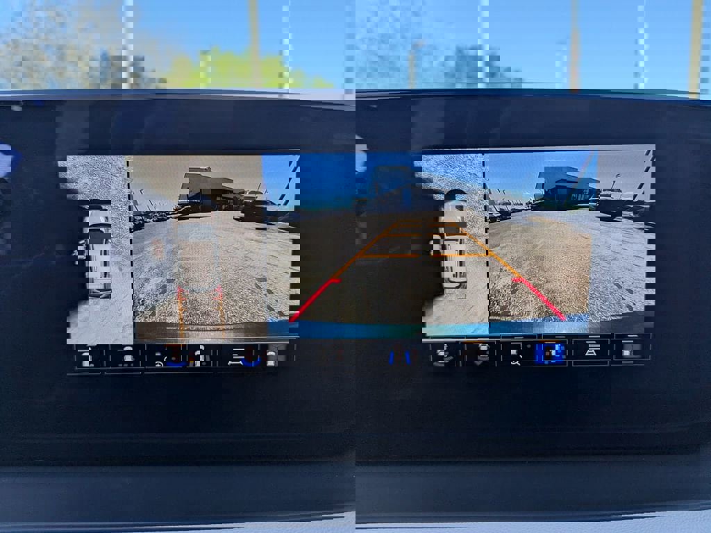 Used 2024 Buick Encore GX Avenir w/ Avenir Technology Package image 21