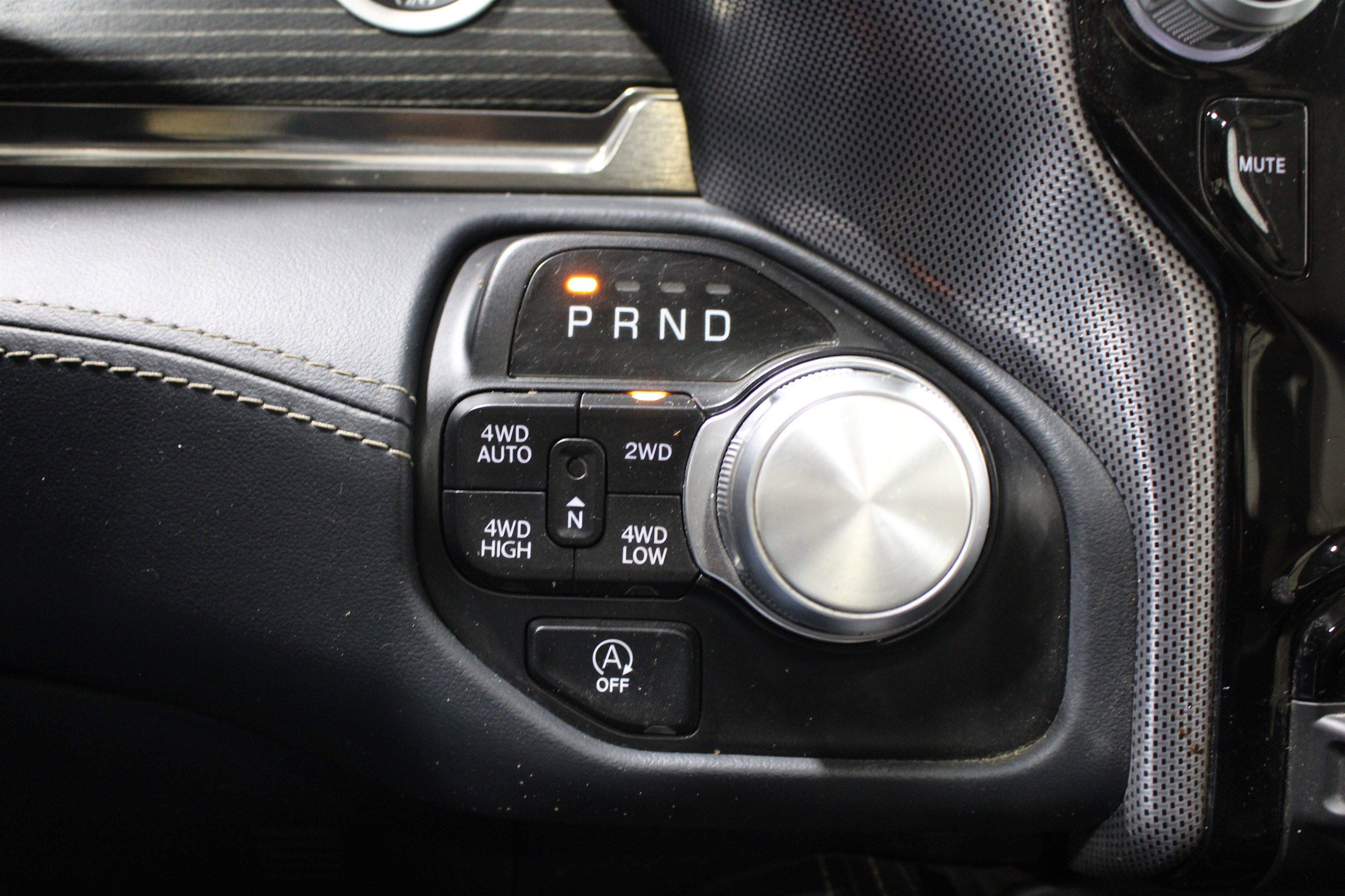 Used 2021 RAM 1500 Limited AWD/4WD image 18