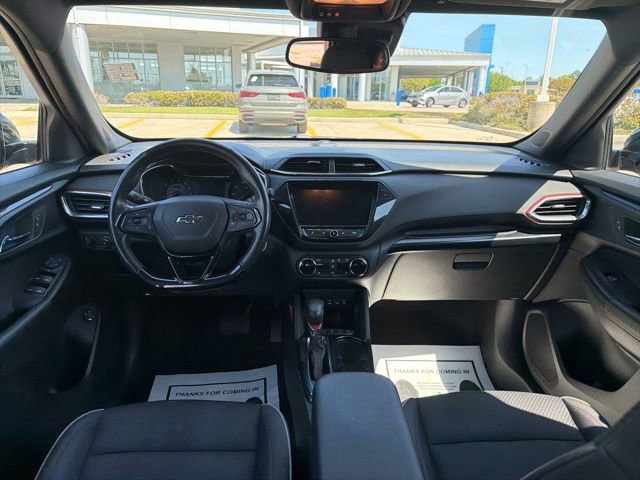Used 2022 Chevrolet TrailBlazer RS w/ Sun and Liftgate Package image 12