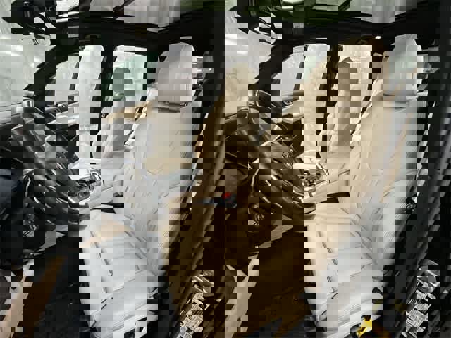 Used 2022 BMW X5 xDrive45e image 18