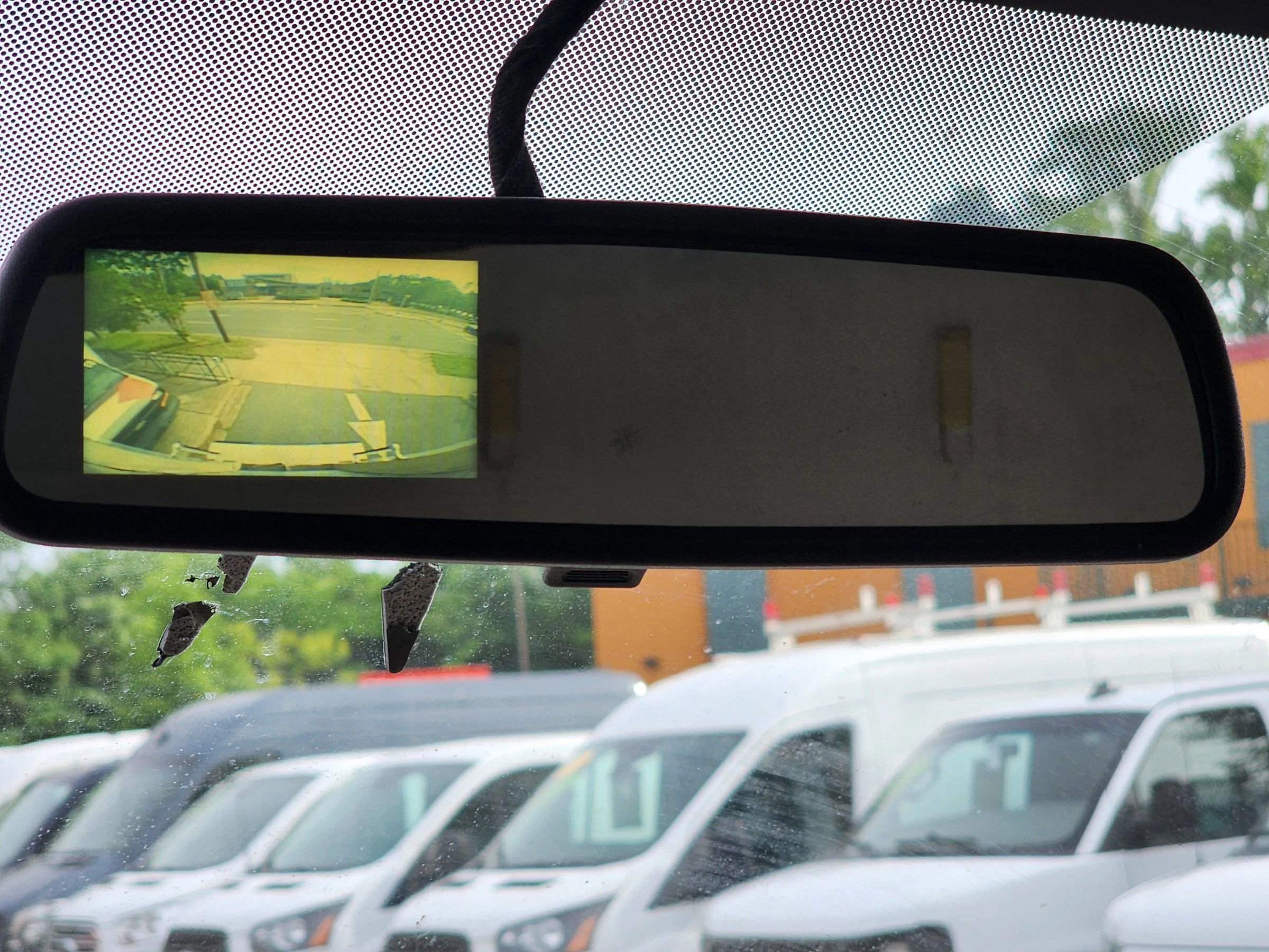 Used 2016 Chevrolet Express 4500 image 27