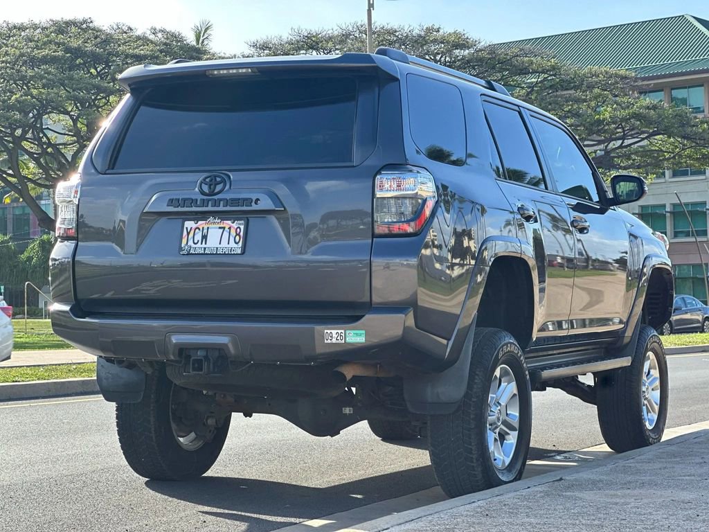 Used 2019 Toyota 4Runner SR5 Premium RWD image 5