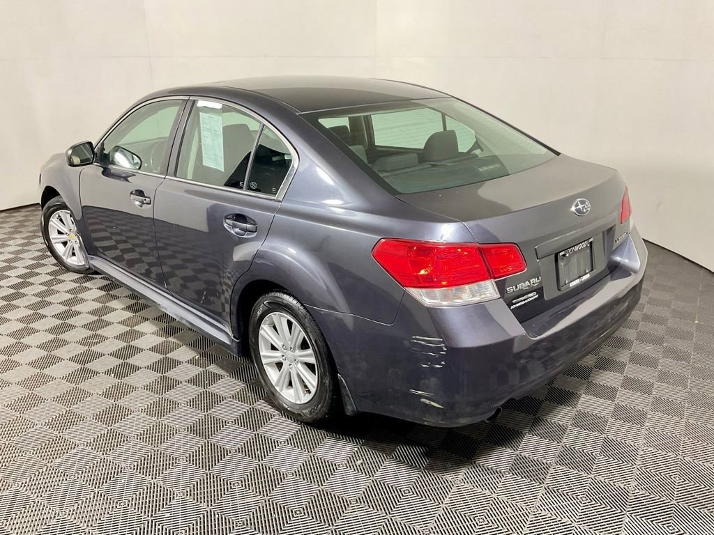 Used 2012 Subaru Legacy 2.5i Premium w/ All-Weather Pkg + Moonroof image 8