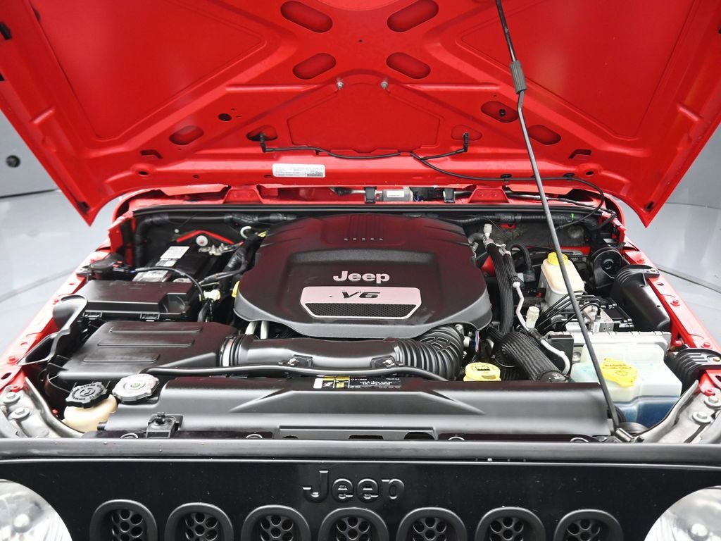 Used 2017 Jeep Wrangler Unlimited Willys image 38