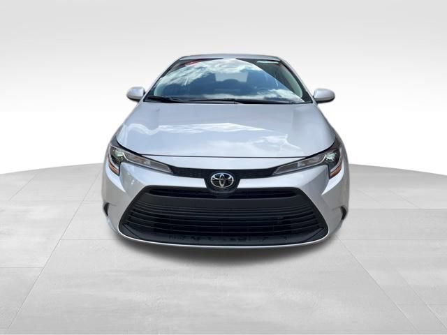 New 2026 Toyota Corolla LE image 3