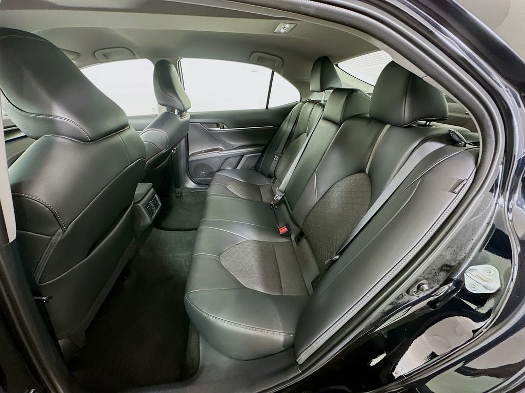 Used 2023 Toyota Camry XSE image 23