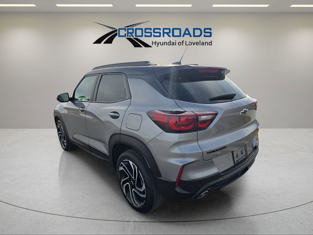 Used 2024 Chevrolet TrailBlazer RS w/ Driver Confidence Package image 3