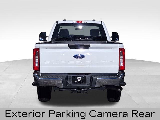 Used 2024 Ford F350 XLT w/ FX4 Off-Road Package image 9