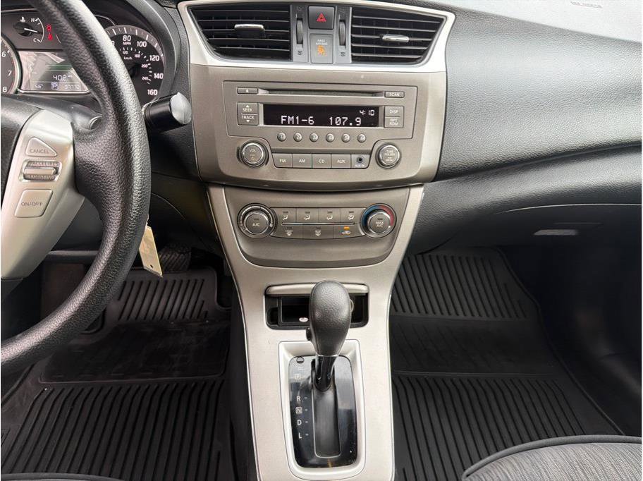 Used 2014 Nissan Sentra SV image 17