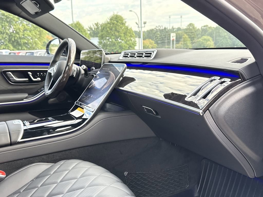 New 2026 Mercedes-Benz S 580 4MATIC Sedan image 21