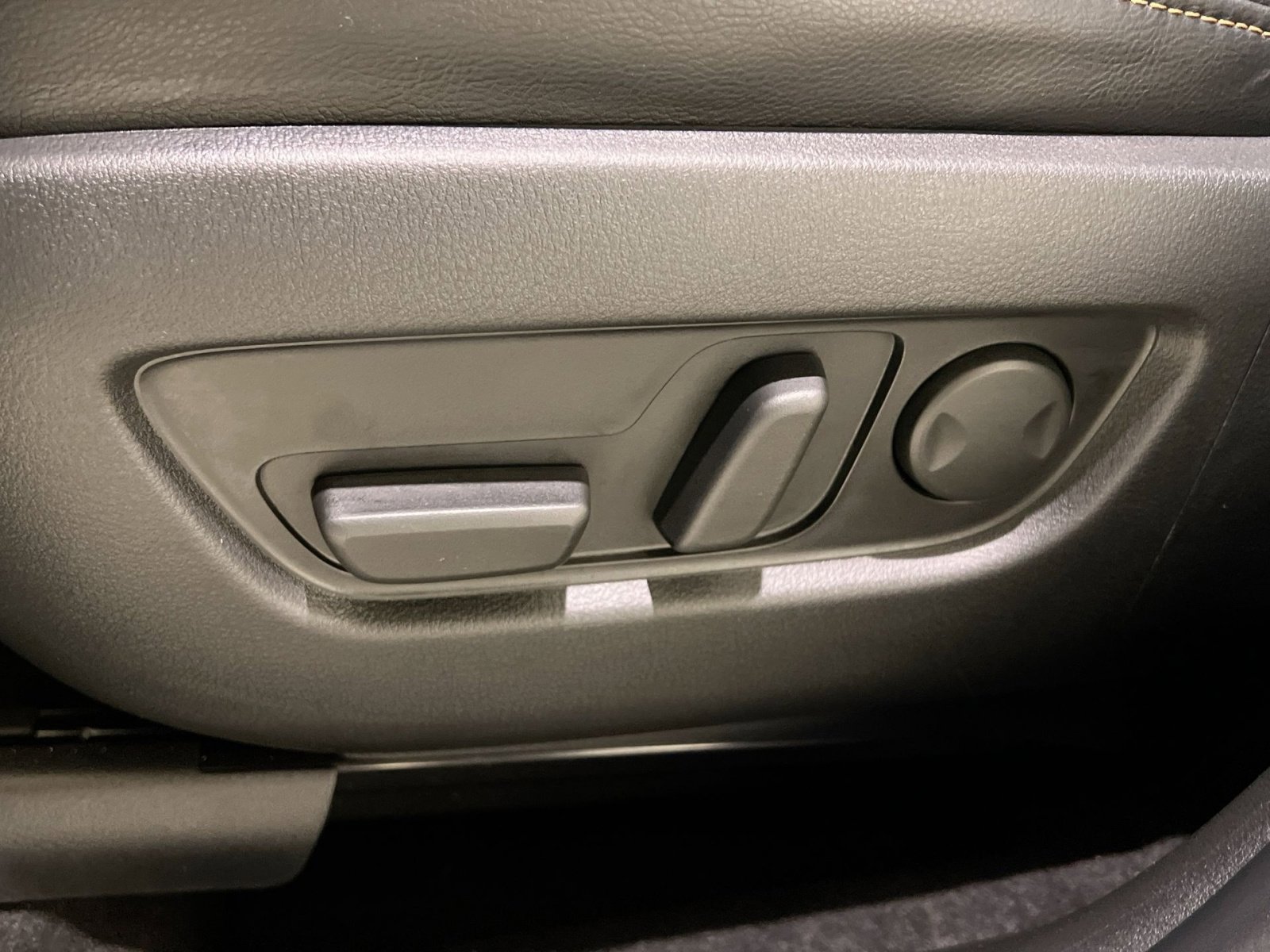 Used 2025 MAZDA CX-90 3.3 Turbo w/ Select Package image 23