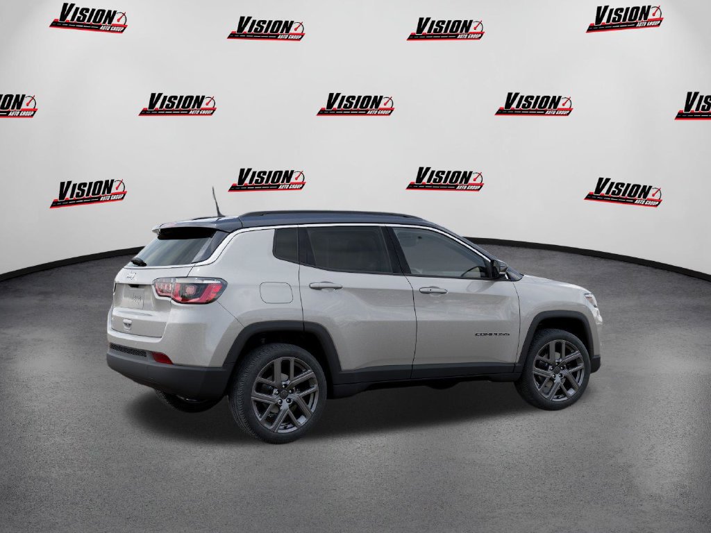 New 2026 Jeep Compass Limited AWD/4WD image 4