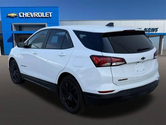 Certified 2023 Chevrolet Equinox LS w/ LS Convenience Package FWD image 32