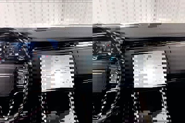 Used 2024 Land Rover Range Rover Sport Dynamic SE image 6