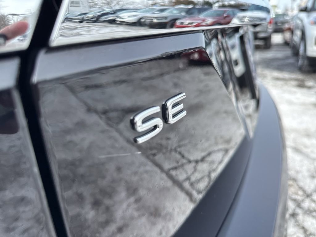 Used 2024 Volkswagen Atlas SE image 9